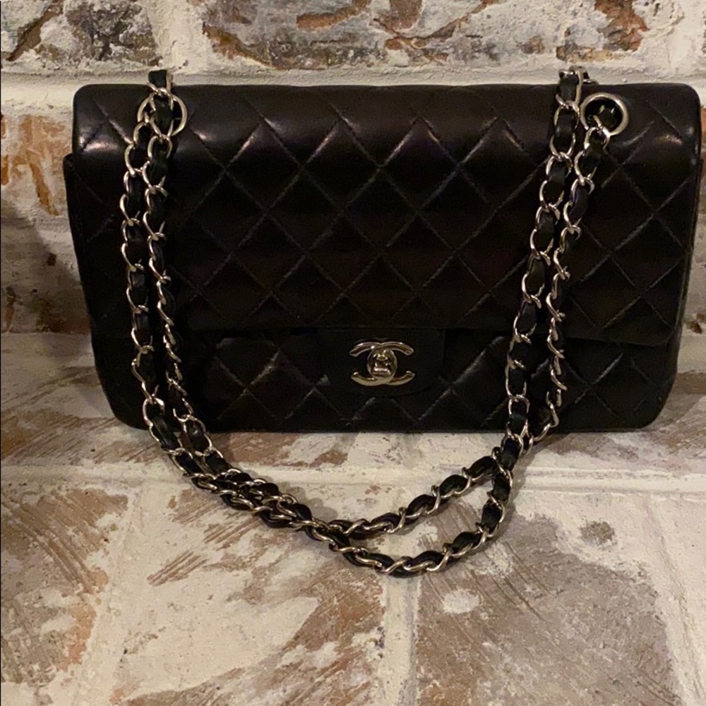 Stunning Authentic Vintage Chanel bag